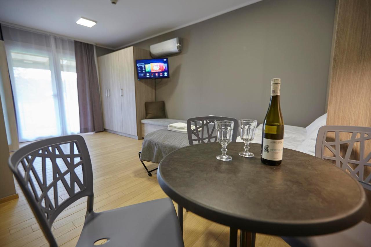 House Family Hotell Dąbki Eksteriør bilde