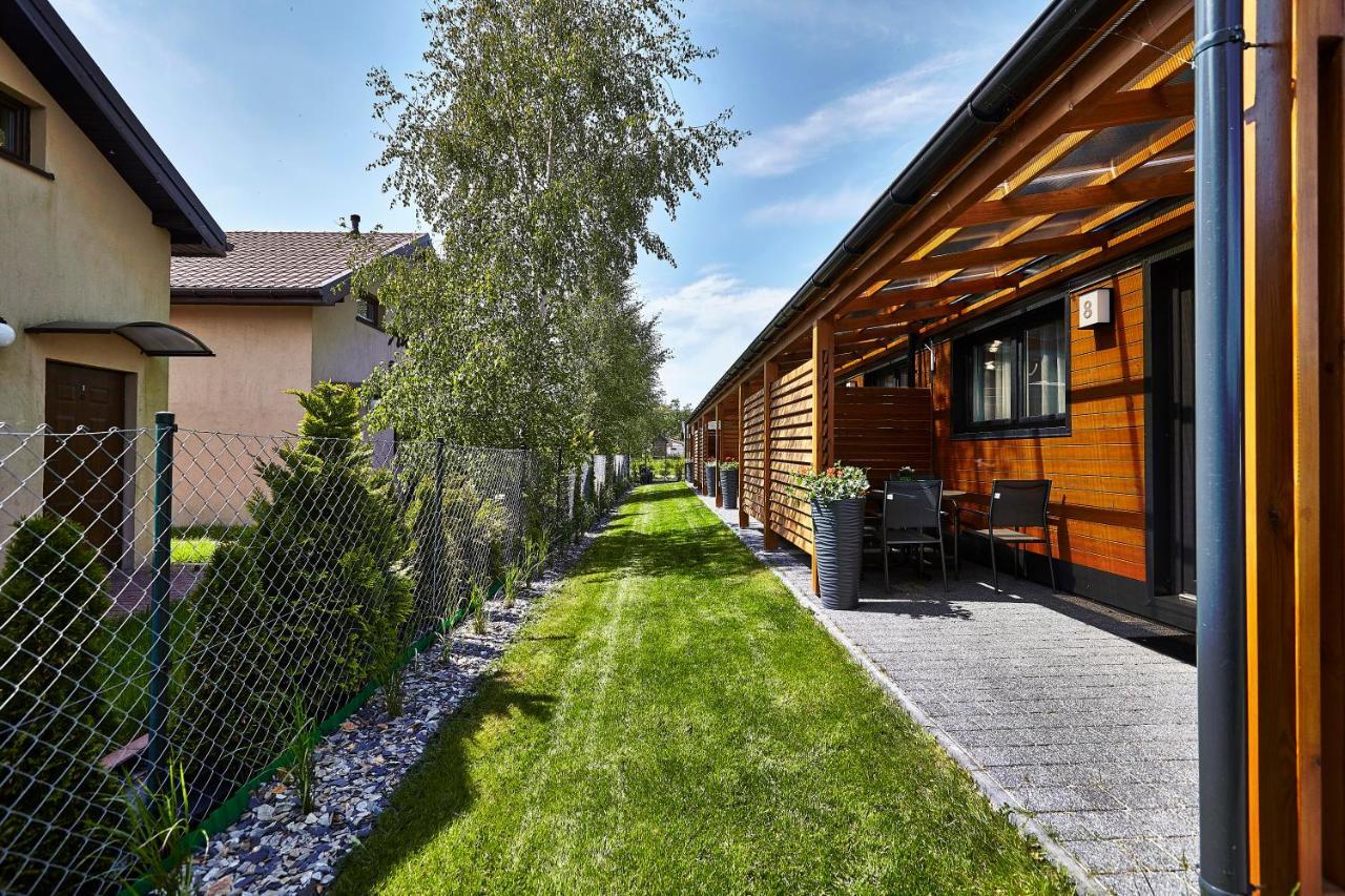 House Family Hotell Dąbki Eksteriør bilde