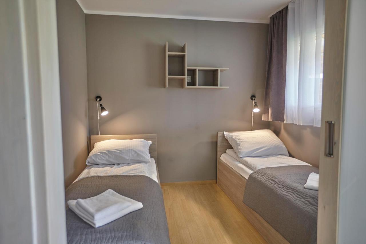 House Family Hotell Dąbki Eksteriør bilde