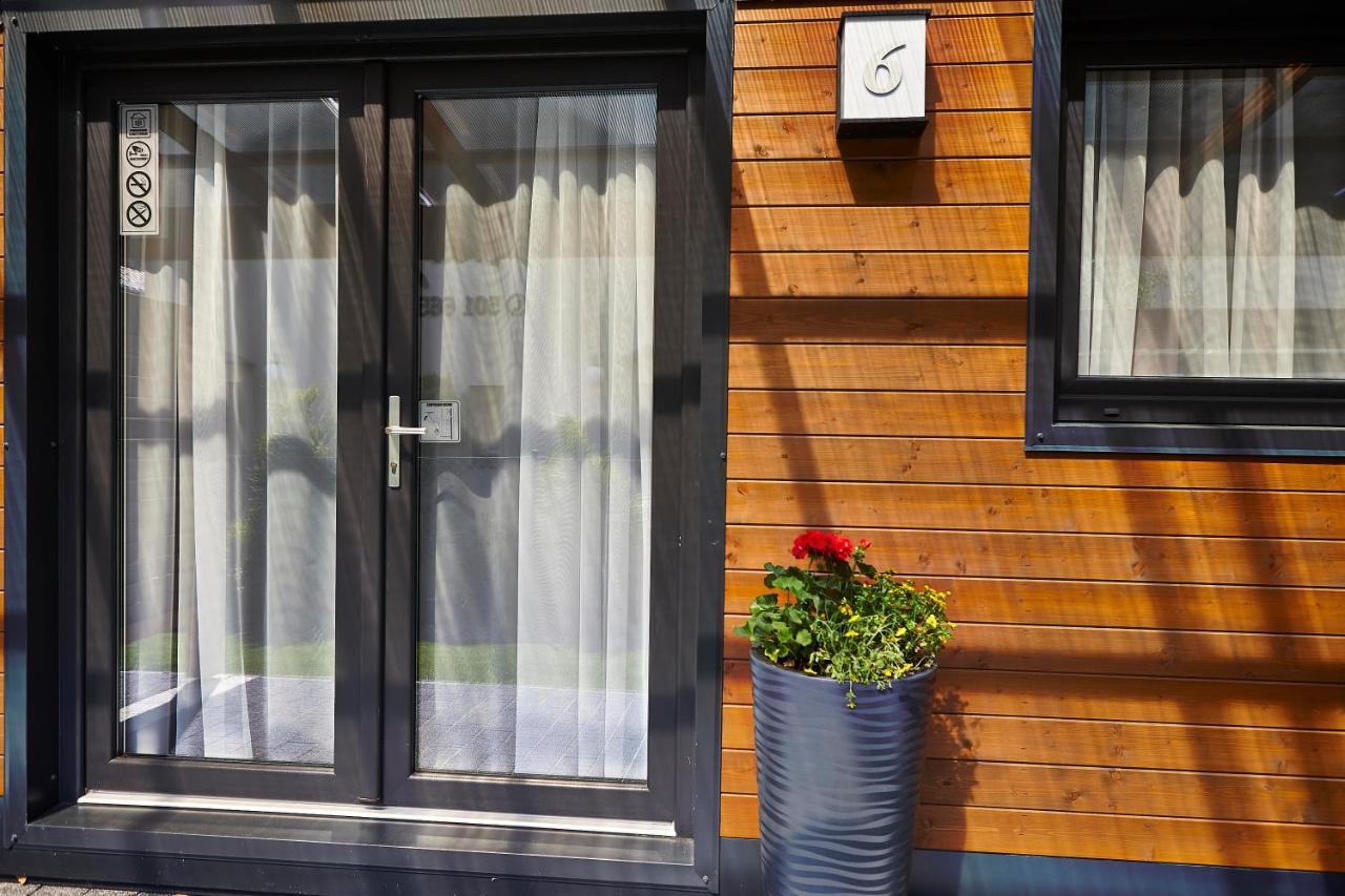 House Family Hotell Dąbki Eksteriør bilde